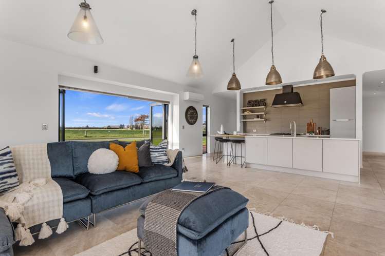 585 Coutts Island Road Coutts Island_6