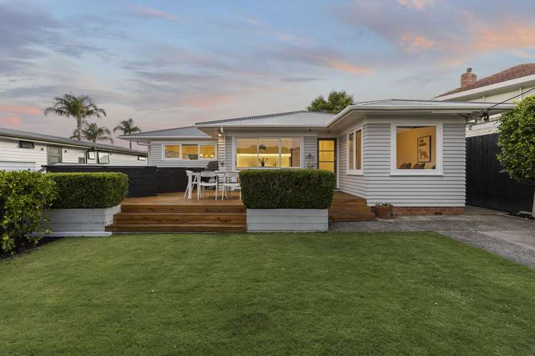 1/119 Exmouth Road Northcote_13