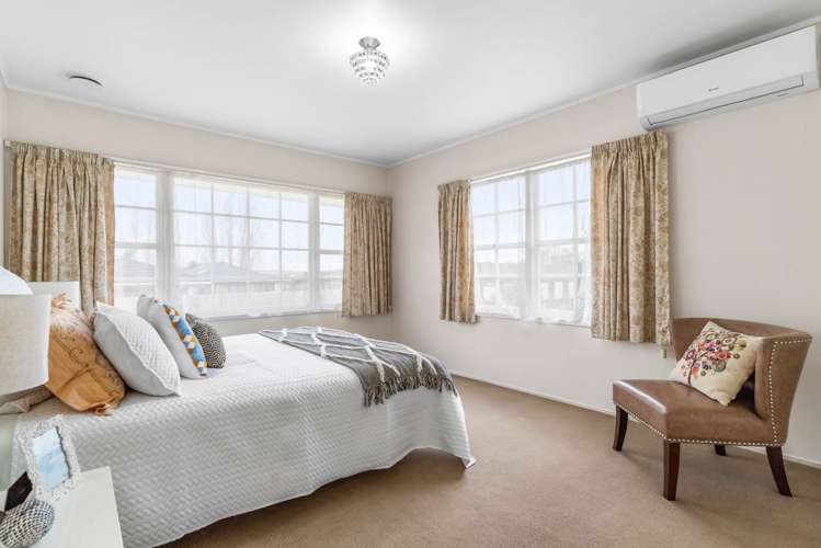 2/135 Glenmore Road Sunnyhills_6