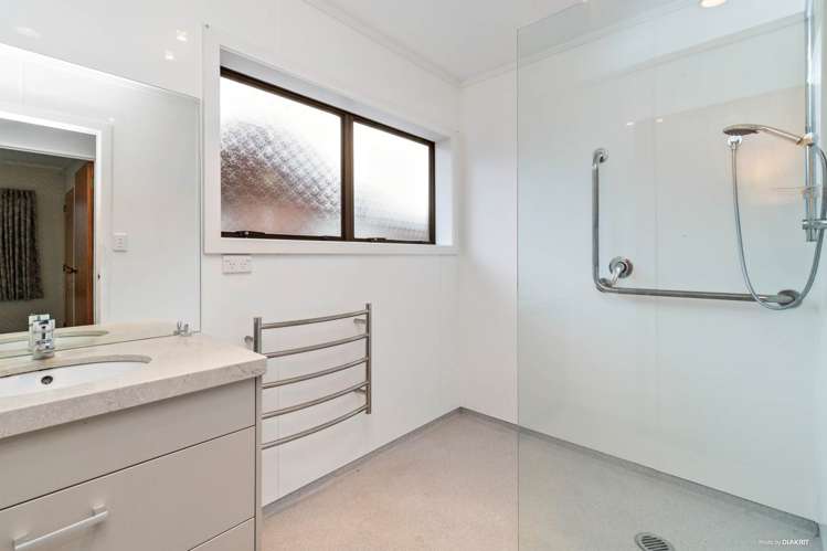 1/18 Wesley Street Pukekohe_7