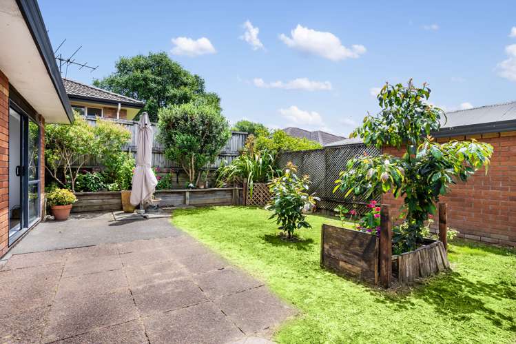 4/7 Mona Avenue Mangere Bridge_10