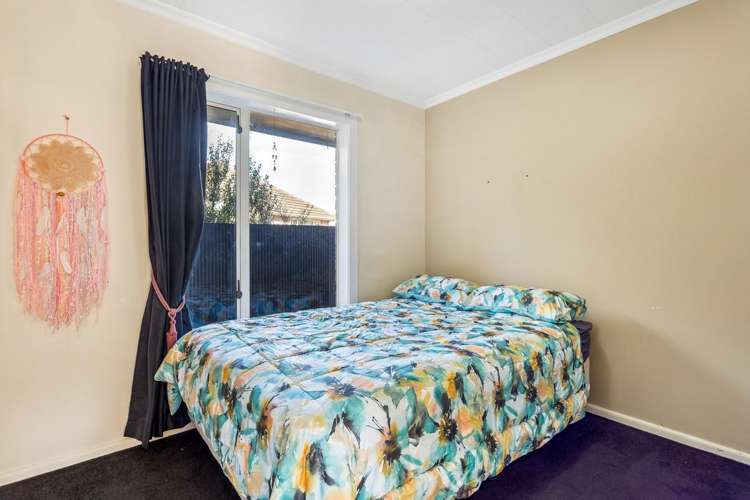 12 Wimborne Crescent Aranui_7