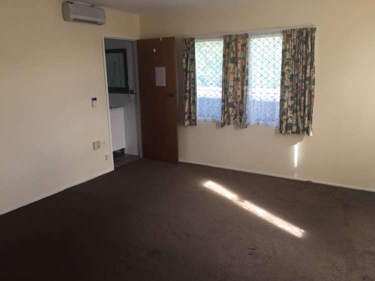 28 Everglade Drive Goodwood Heights_8