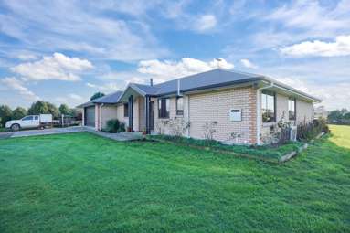 180 Helena Road_4