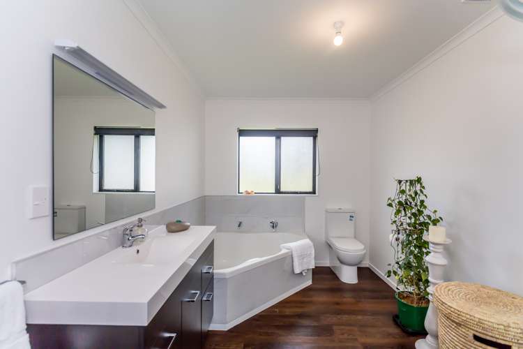 127 Palmer Road Foxton Beach_11