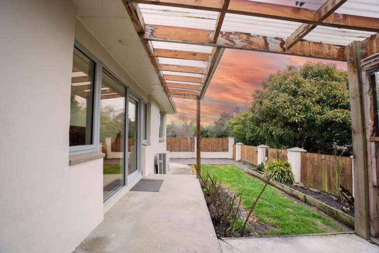 37A Kinmont Crescent_2