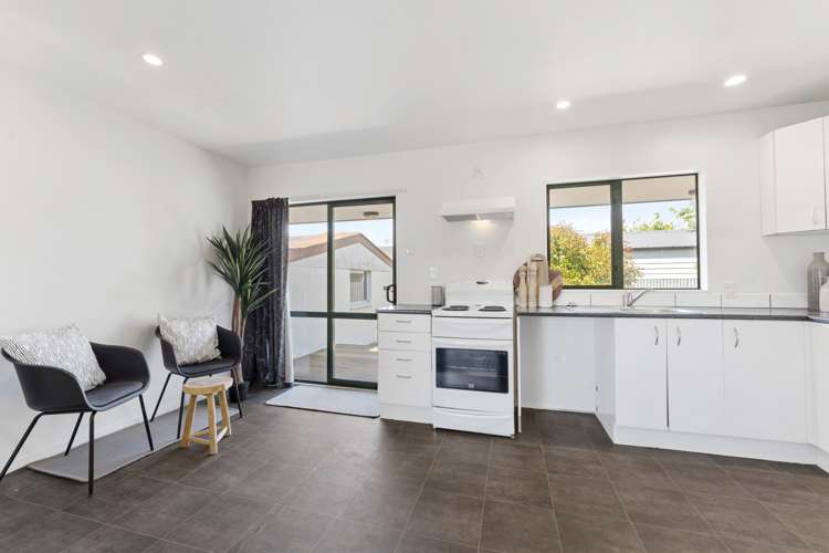 19a Kaplan Avenue Islington_6