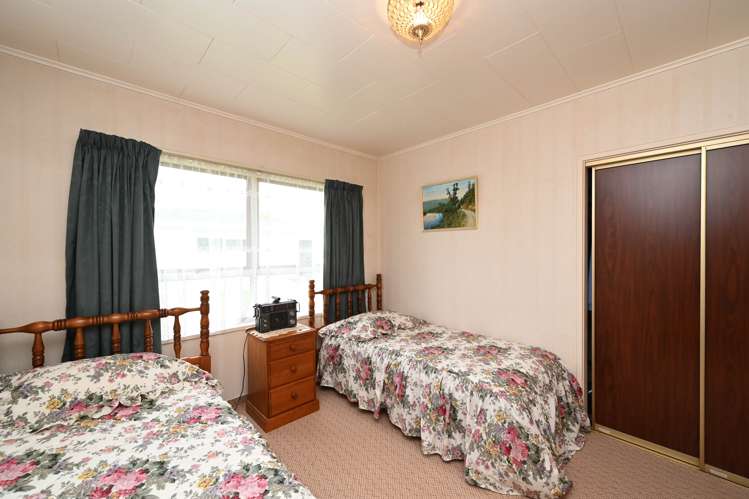 94 Burness Road Meeanee_11