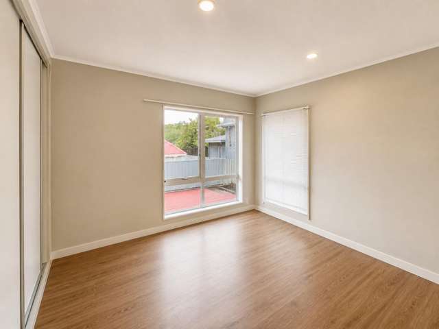1/1 Lambrown drive Totara Vale_3