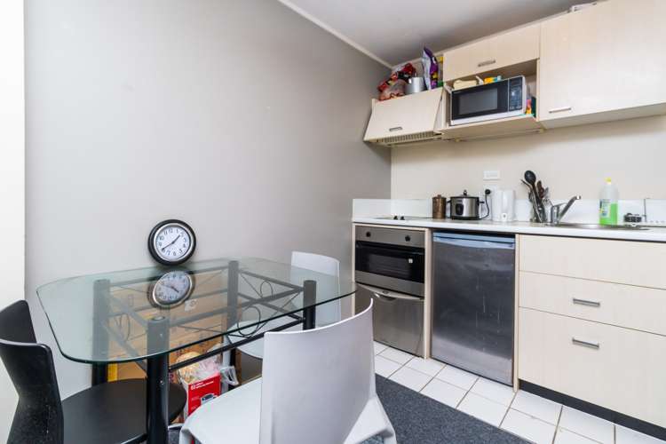 1107/72 Nelson Street Auckland Central_5