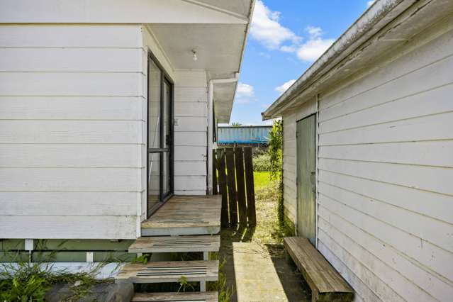 2/3 Pembrook Street Papakura_3