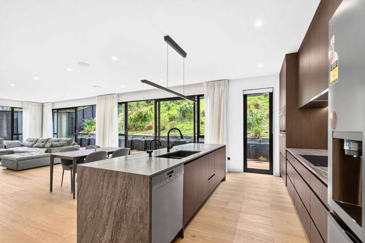 22 Tupa Street Long Bay_7