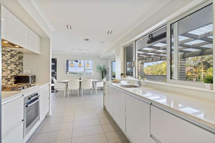 54 Staincross Street Green Bay_10