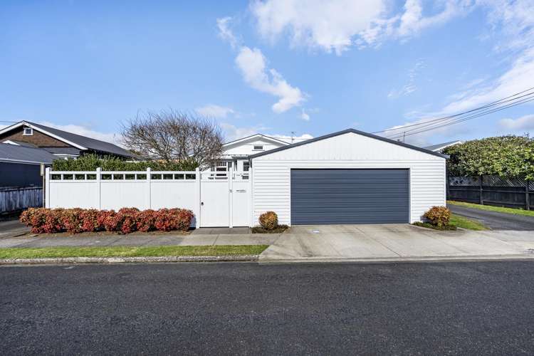 15 Glen Almond Street New Plymouth_22