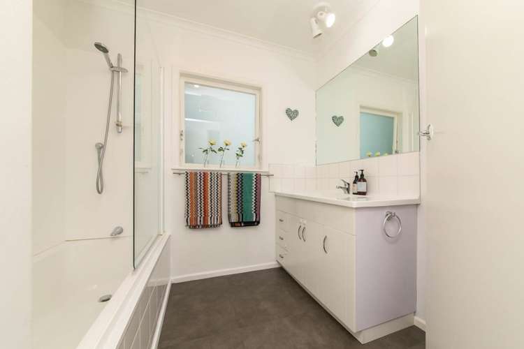 1 Beverly Place New Lynn_12