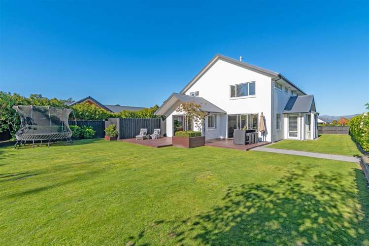 48 Bluestone Drive Parklands_39