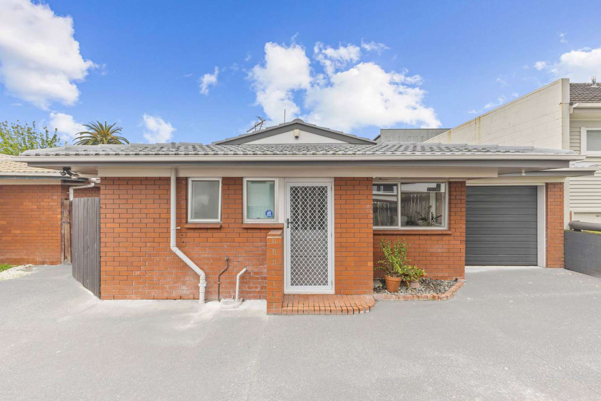 2/15 East Street Papakura_0
