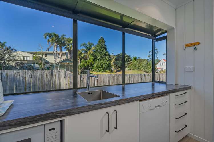 106 Fernhill Rise Matarangi_6