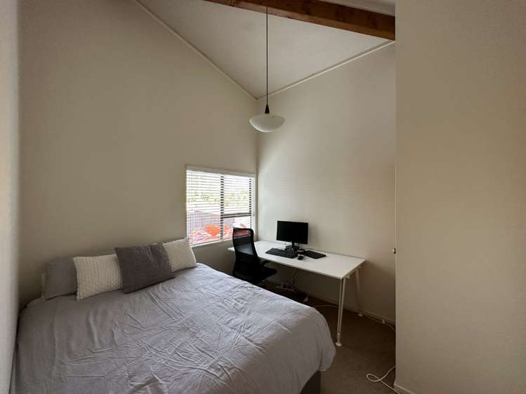 1/166 Fairway Drive Kamo_9