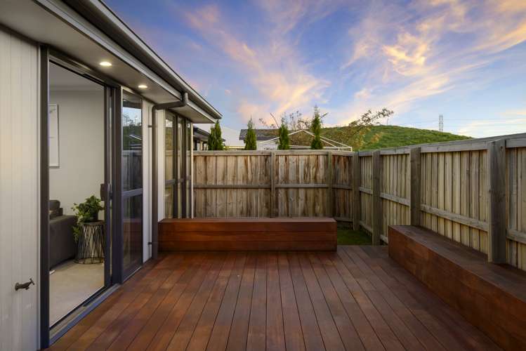 11 Tippet Crescent Wigram_11