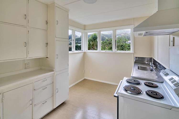 40 Victory Avenue Karori_6