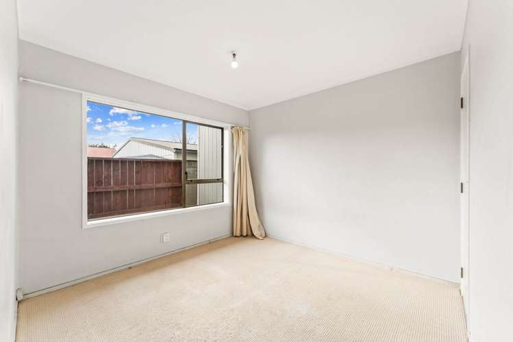 25 Bluewater Place Wattle Downs_9