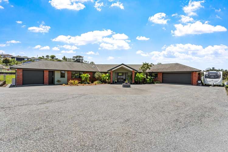 13 & 13a Te Awa Place Red Beach_23