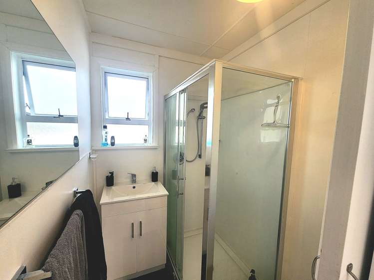 143 Bartholomew Road Levin_19