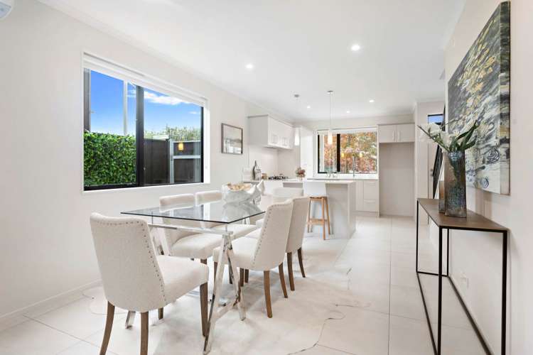 45 Haddington Drive Flat Bush_6