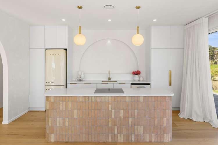 16 Rangitahi Road Raglan_6