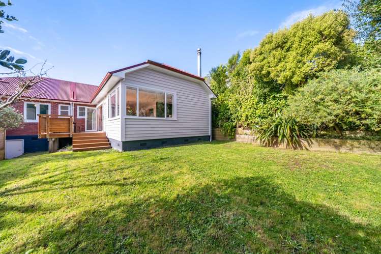 8 Saint Albans Avenue Karori_10
