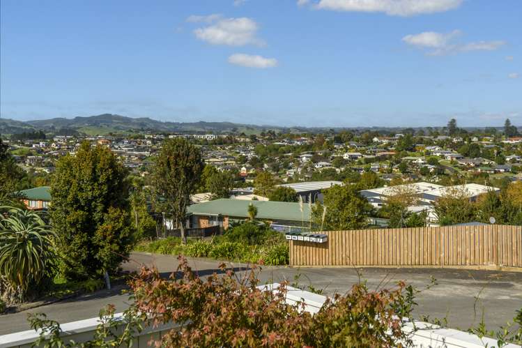 51 Carlisle Street Greerton_24