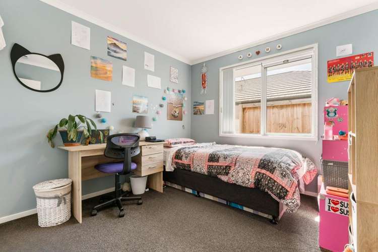 32 Trans Tasman Way Pyes Pa_11