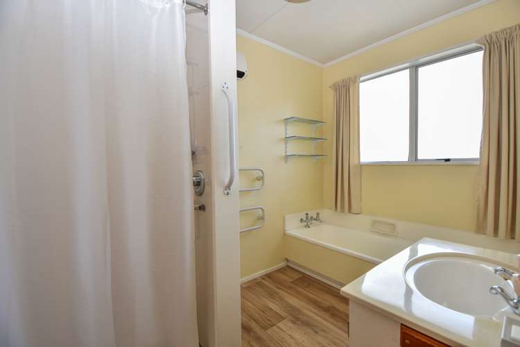 20 Kupe Drive Carterton_10