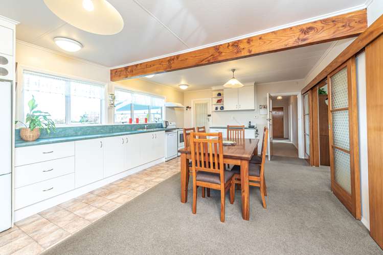 27 Devon Road Springvale_9