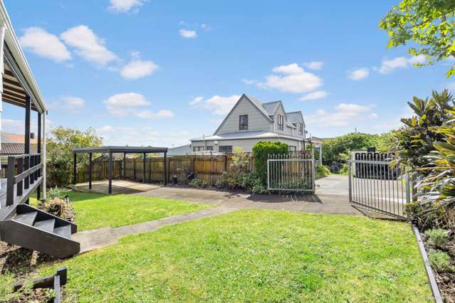 2/313 Mount Albert Road Wesley_1