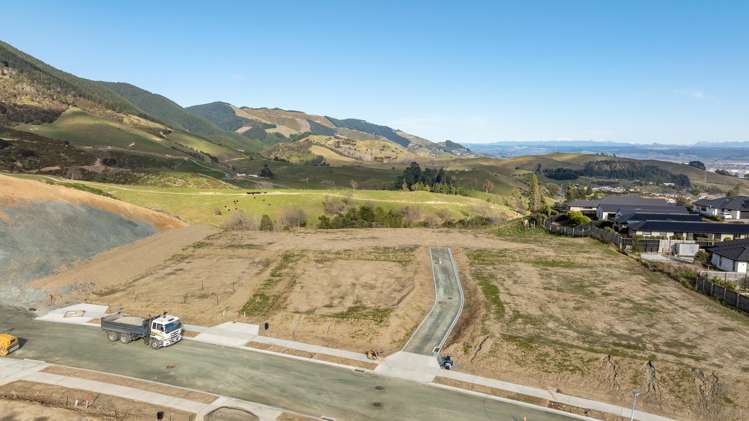 Woolshed Drive - Stage 8 Stoke_10