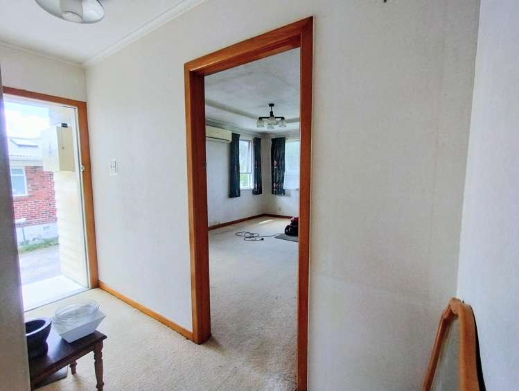 6 Kuaka Place New Lynn_15