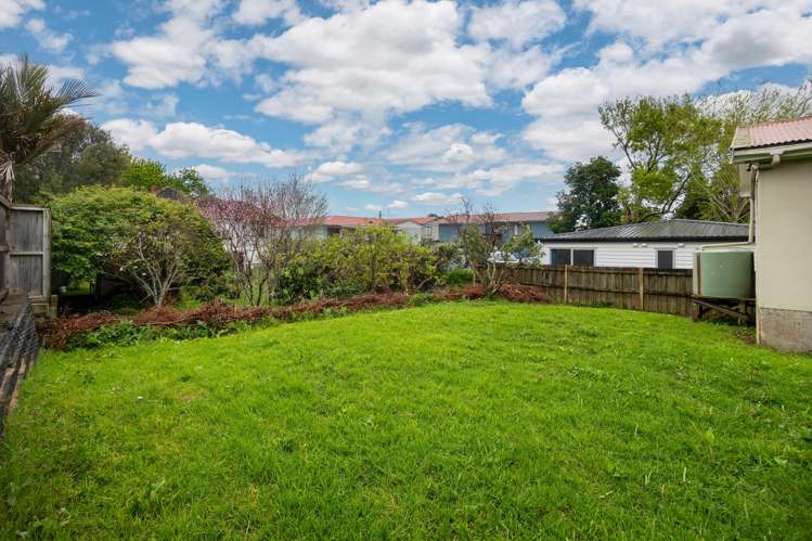 8 Renton Road Mount Albert_20