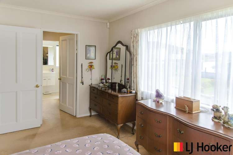 10 Larkspur Court The Gardens_18