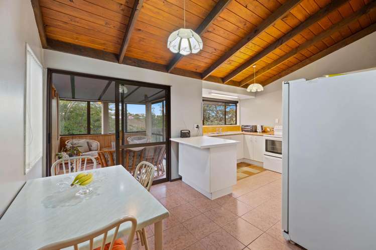 13A Eastwood Rise Browns Bay_12