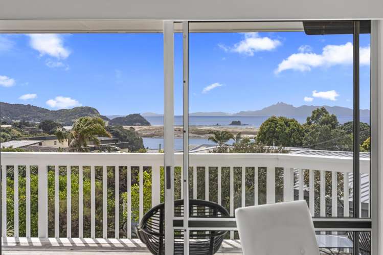 8 Heather Street Mangawhai Heads_13