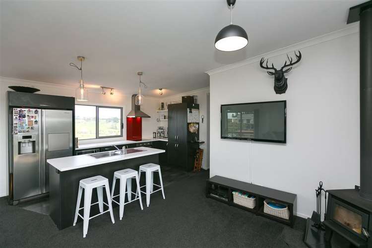 281 Upland Road Tarurutangi_28