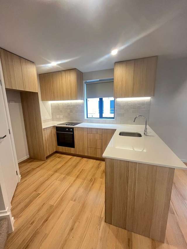 18/666B Great South Road Ellerslie_2