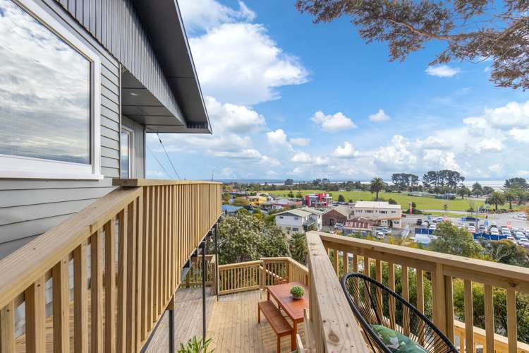 10 Bisley Avenue Moana_7