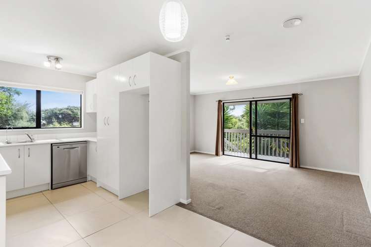 3/32 Tree View Avenue Glenfield_5