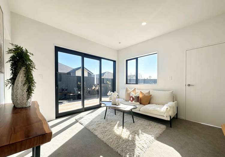 14 Tukutata Crescent_4