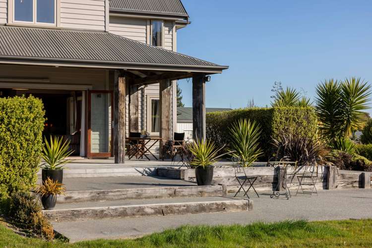 377 Loburn Terrace Road Loburn_1