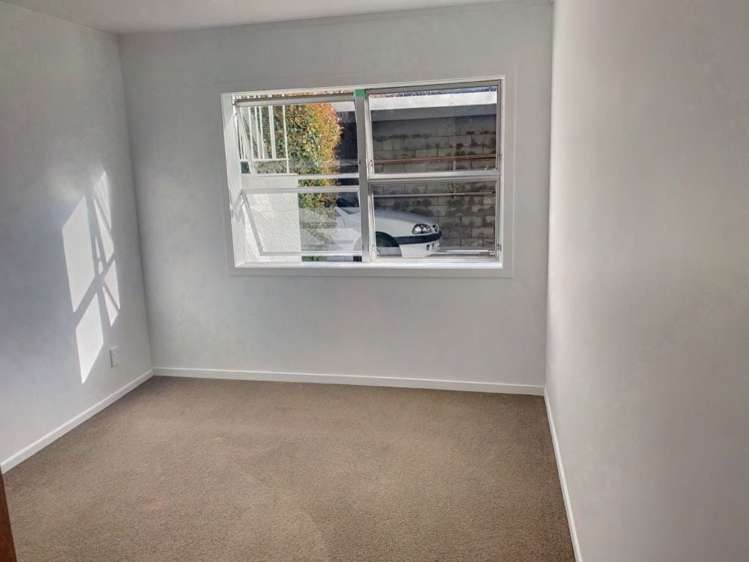 12A Westwell Road Belmont_6