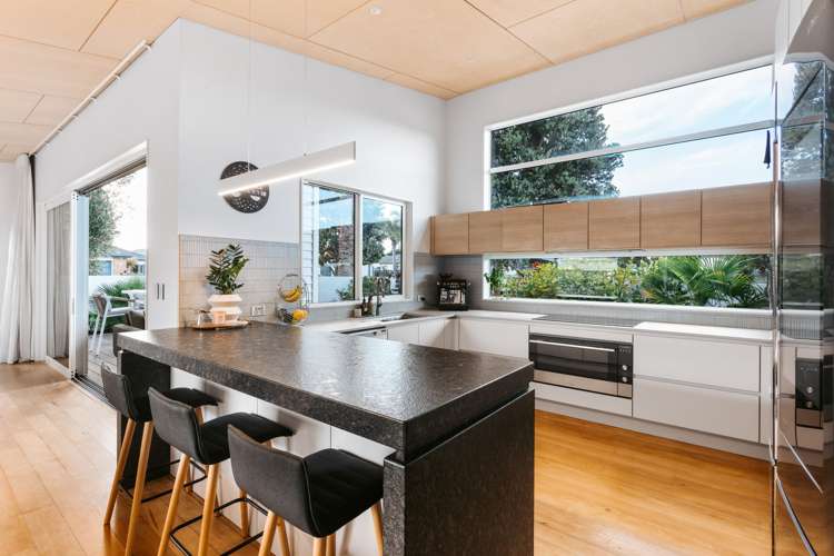 17 Mauritius Key Papamoa_5